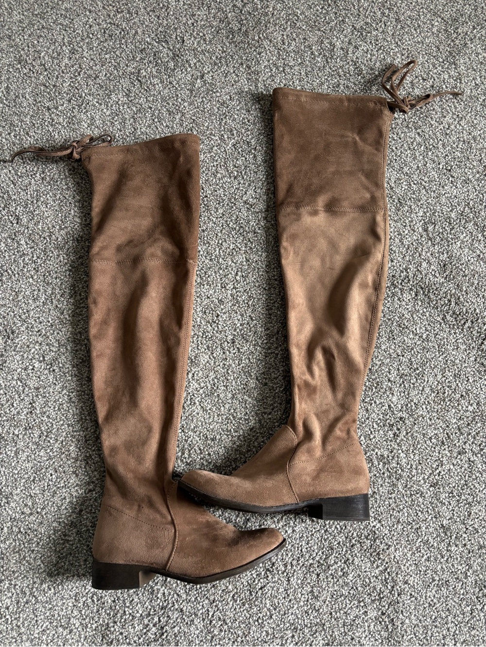 Over-the-Knee Suede Boots - Brown